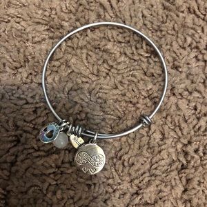 Charm bracelet